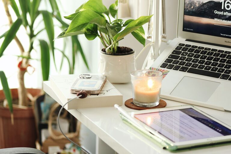 Tips for Creating a Relaxing and Productive Home Workspace Environment