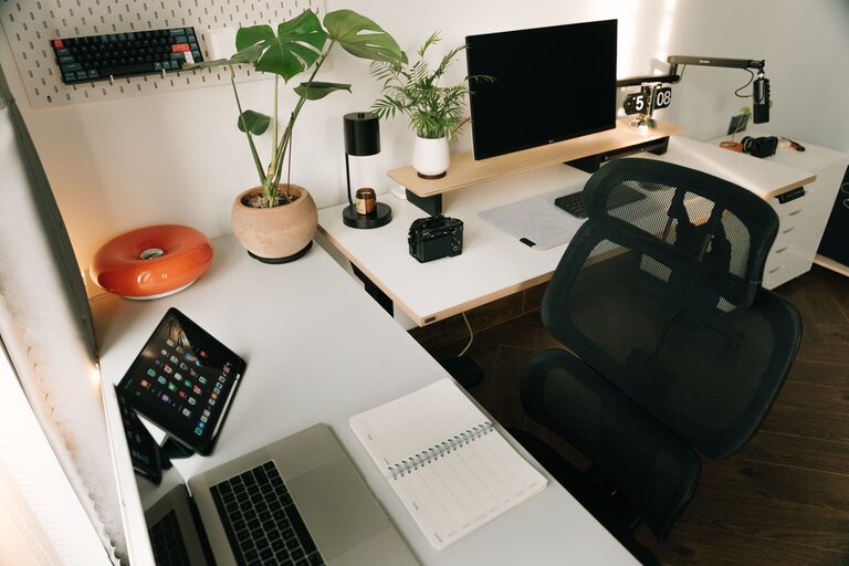 Tips for Creating a Productive Home Workspace That Suits Your Lifestyle